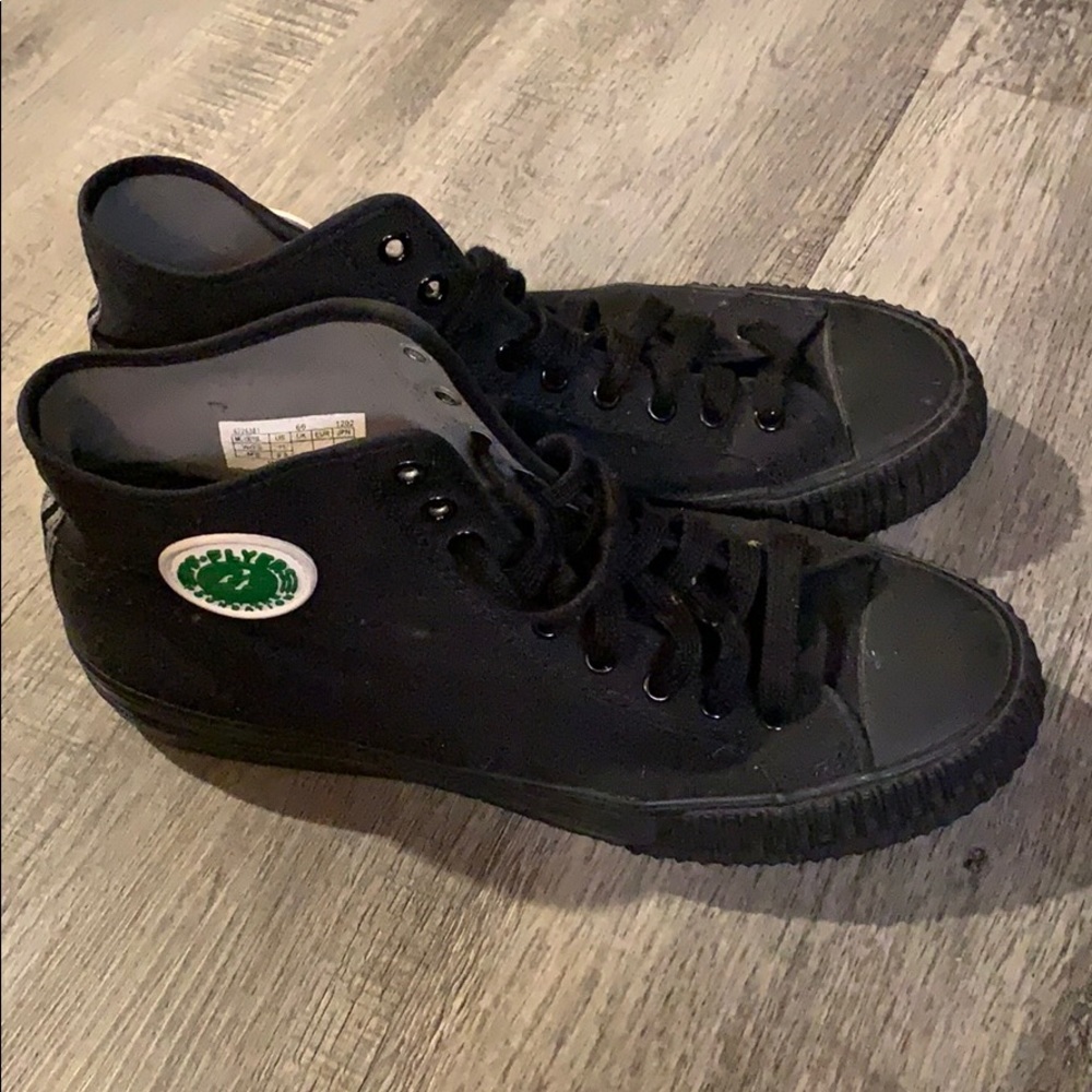 PF Flyers